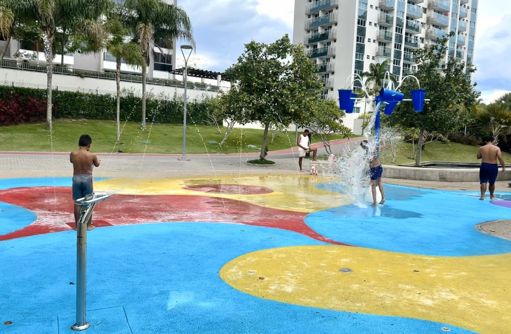 Acquaplay no Ilha Pura