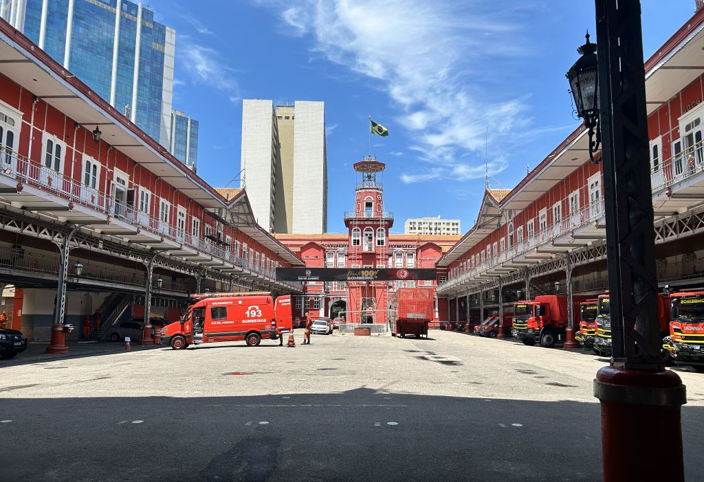 Patio do Quartel Central do Corpo de Bombeiros
