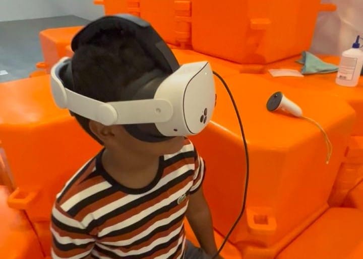 Experiencia imersiva no 4º andar - Mergulho nos corais